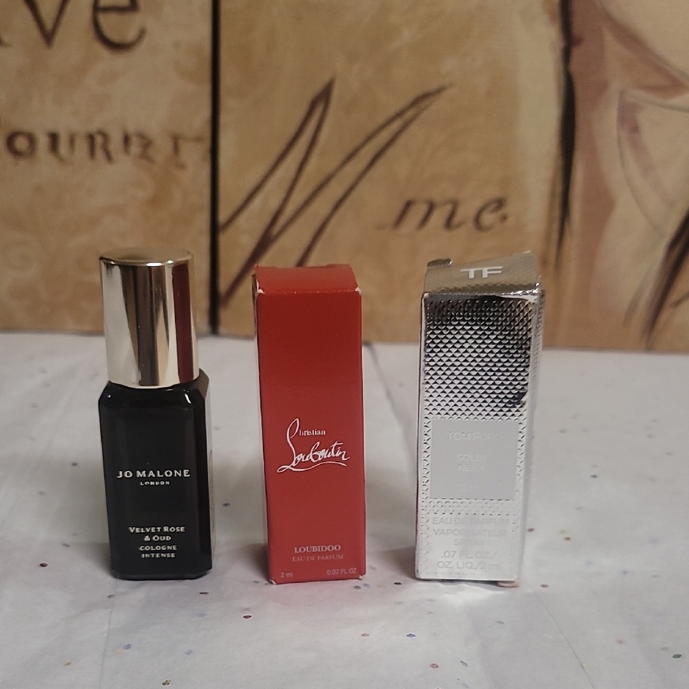 Jo Malone Velvet Rose & Oud with Silver Cap